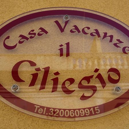 Casa Vacanza Il Ciliegio Noto Exterior foto